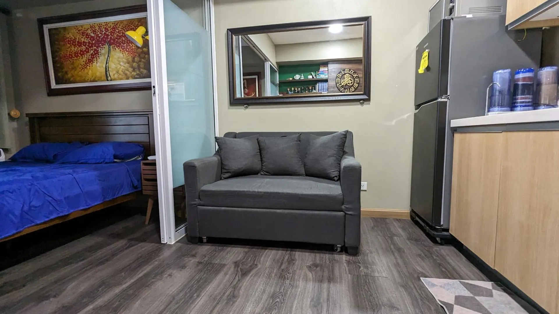 Nanu'S Urban Escape Hotel Paranaque City Philippines