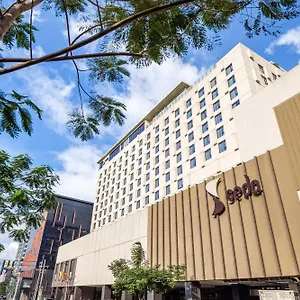 Seda Manila Bay Hotel